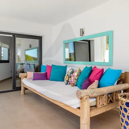 Casa Roca Compartida Tatil Evi